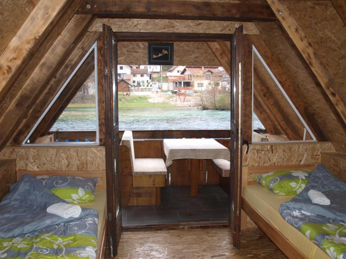 Alfa Apartamento Kulen Vakuf Exterior foto